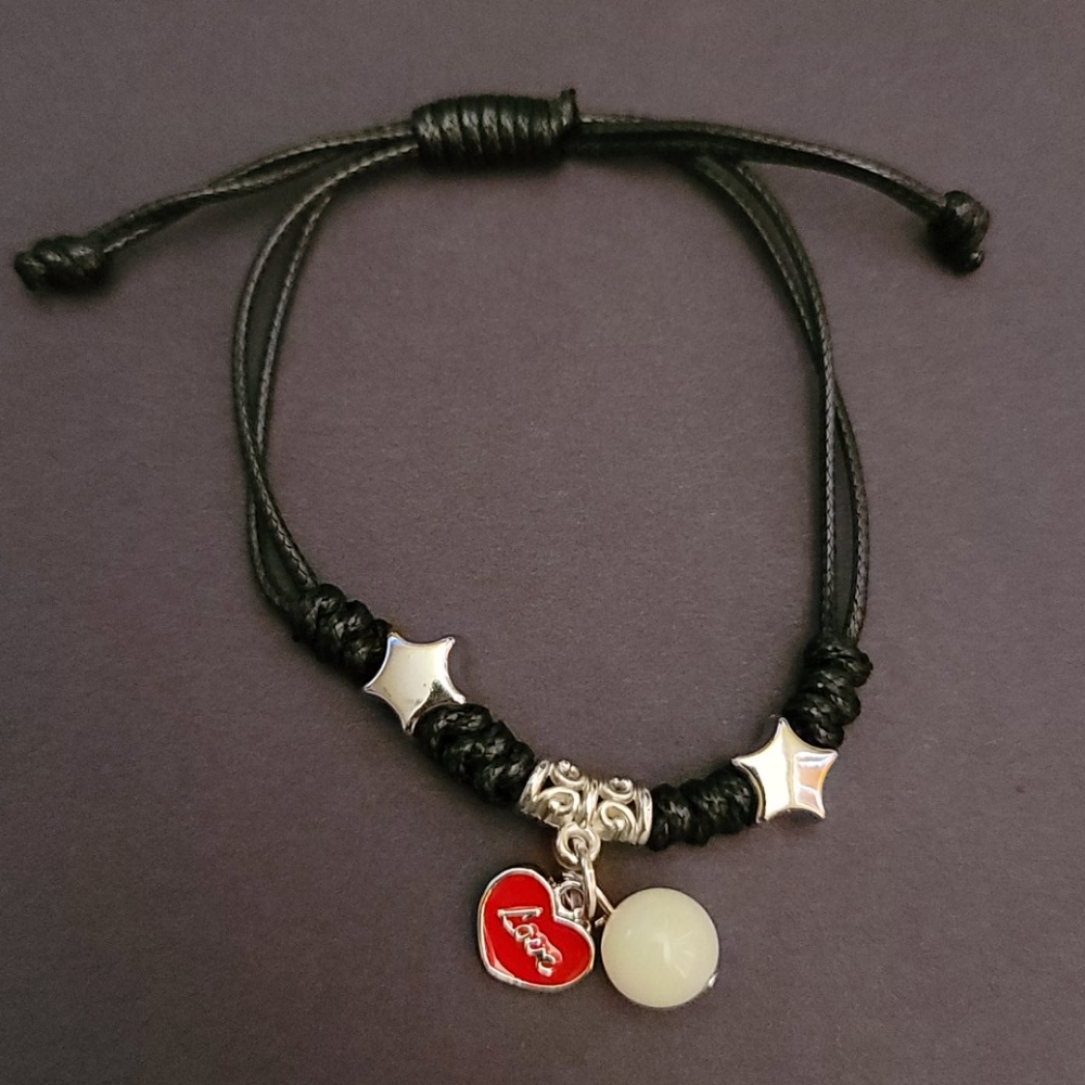 Glow in the dark "Love" Bracelet/Black
